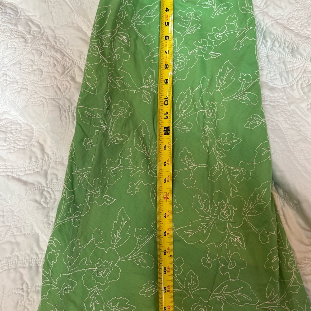 Women’s skirt, Talbots, size 14, light green with white threaded embroidery - Picture 3 of 8